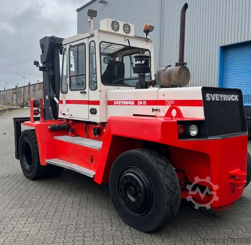Heavy Forklift - Diesel Svetruck 13,6-120-32