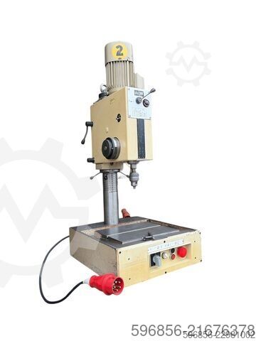 Bench drill BT2 | Industrial | 380V | East Germany (DDR) Wiertarka stołowa BT2 | Przemysłowa | 380V | DDR Wiertarka stołowa BT2 | Przemysłowa | 380V | DDR