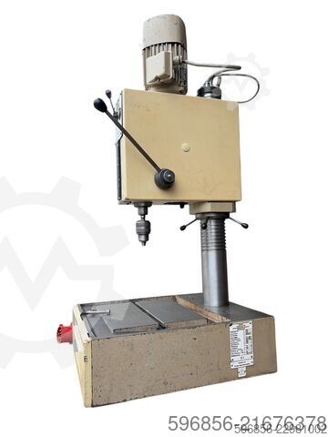 Bench drill BT2 | Industrial | 380V | East Germany (DDR) Wiertarka stołowa BT2 | Przemysłowa | 380V | DDR Wiertarka stołowa BT2 | Przemysłowa | 380V | DDR