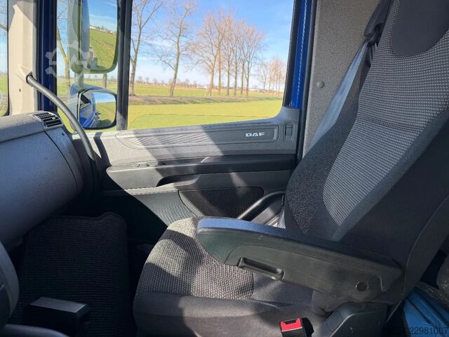 Chassis with cab DAF CF 250 CF250.19 EURO6. Chassic cabine