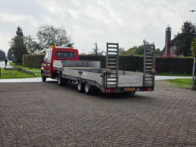 BE tractor Iveco 40C 145pk met veldhuizen trailer en dubbele cab...