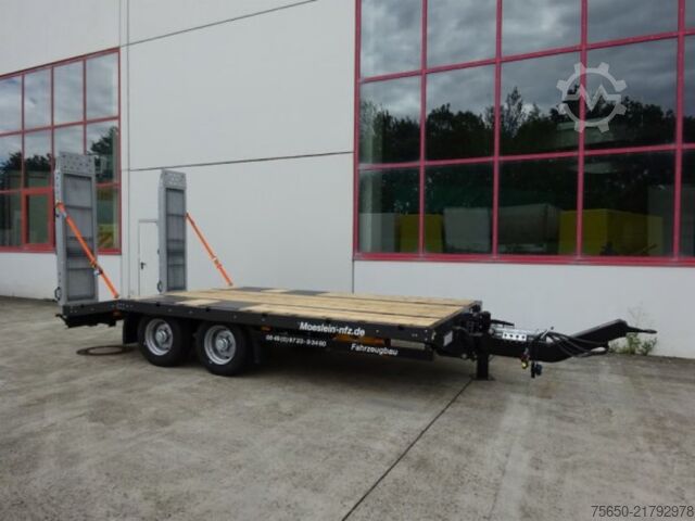 Low loader trailer Möslein TTT 11-5,2P  Neuer Tandemtieflader