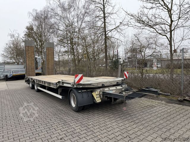 Low loader trailer Humbaur HTD 30  3 Achs Tiefladeranhänger, Wenig Benutzt