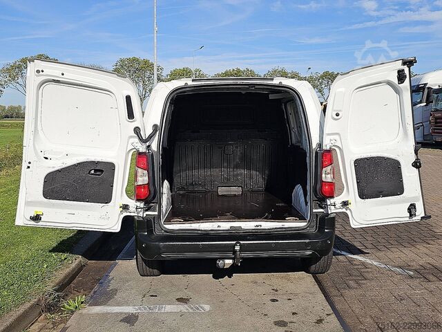 OPEL COMBO 1.5 l1 navi automaat ac! OPEL COMBO 1.5 L1 Navi Automaat AC!