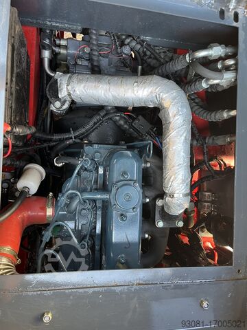 Hoflader Wematik 2513