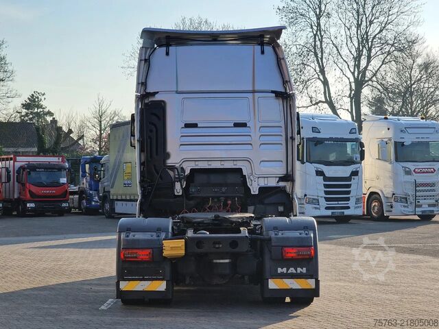 Standard-SZM MAN TGX 18.560 4x2 - Retarder - Night clima - Full ...