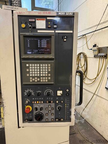 Horizontal machining center Mori Seiki MV-40B/40