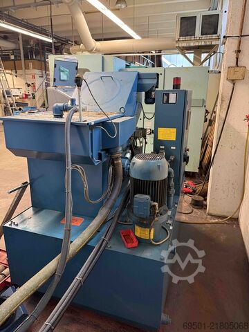 Horizontal machining center Mori Seiki MV-40B/40
