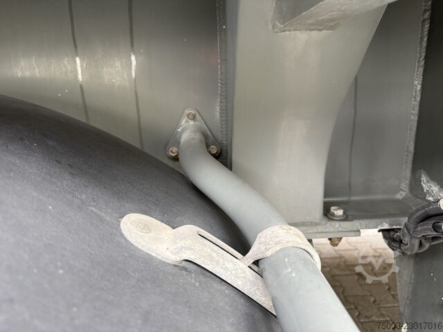 Tanker trailer  2- Achs Stokota / 22.050 Liter