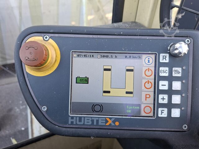 Hubtex MQ45 Vierwege-Stapler Hubtex MQ45