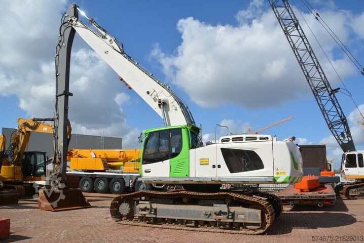 Teleskopbagger Liebherr R 946 LC-V Long Reach