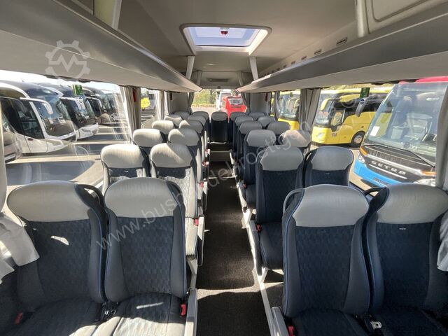 Touring car MAN R 07 Lions Coach