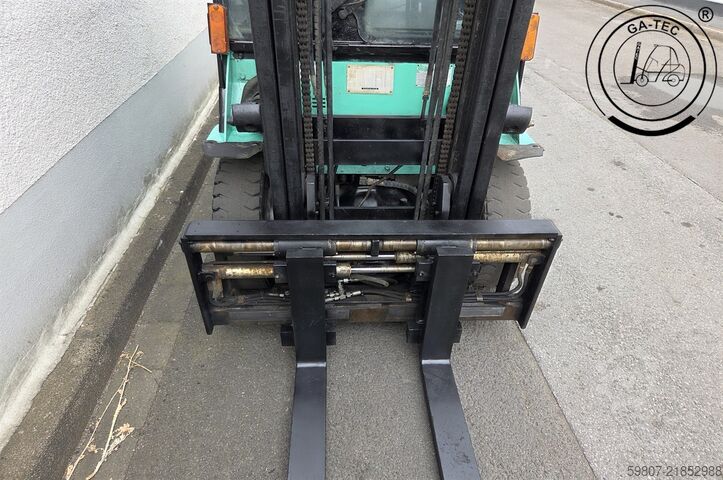 Diesel forklift Mitsubishi FD25N