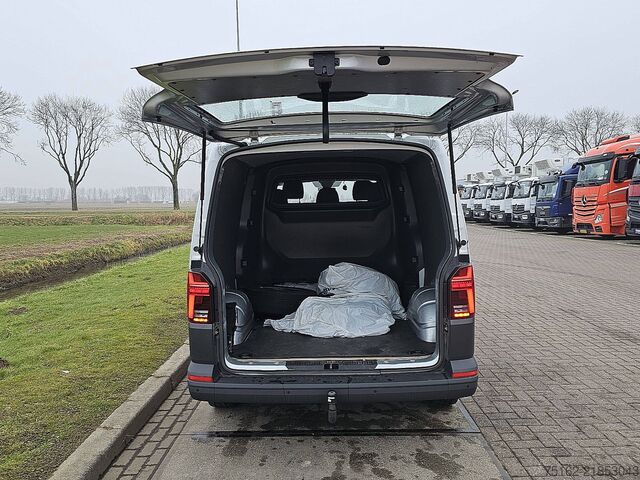 High-roof van VOLKSWAGEN TRANSPORTER 2.0 TDI L2H1 Dub Cab LED
