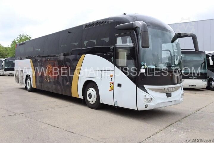 Motor coach Iveco MAGELYS PRO / USB