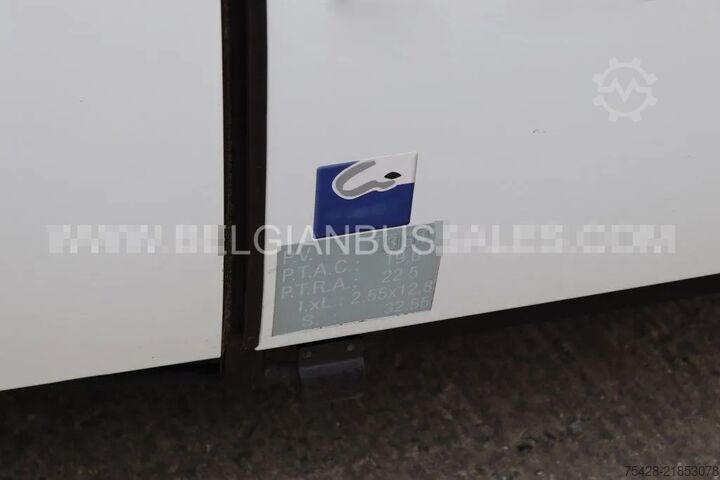 Motor coach Iveco MAGELYS PRO / USB