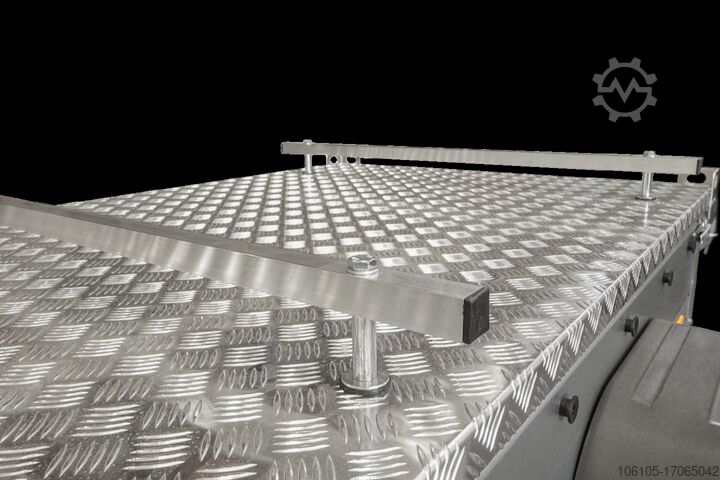 Trailer Unitrailer 150 KIPP mit Alu-Deckel