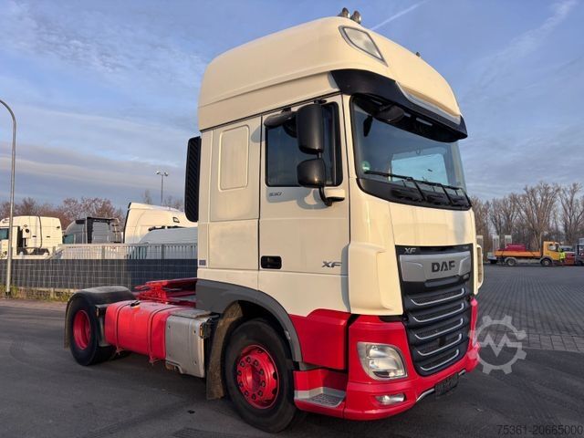 Standard tractor unit DAF XF 530 SSC Super Space Cab Prod. 2022 - RETARDER