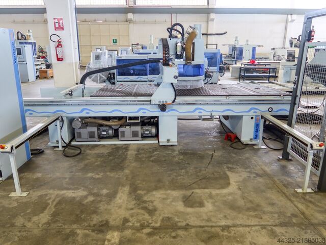 CNC Machine Centres With Flat Tables WEEKE VANTAGE 24 L