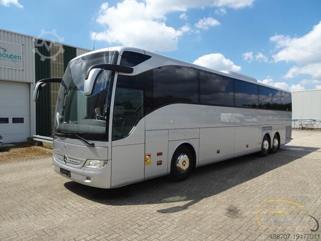 Motor coach MERCEDES-BENZ Tourismo RHD-M 56 Sitze