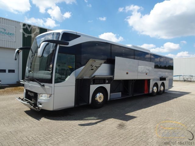 Motor coach MERCEDES-BENZ Tourismo RHD-M 56 Sitze