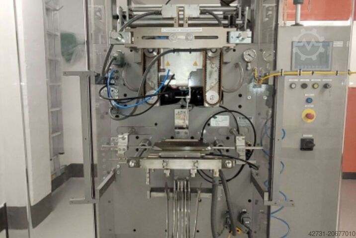 Bag forming, filling and sealing machine Rovema VPX 250 with SDX