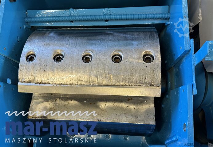 Chipper / Shredder with conveyor belt Rudnick & Enners TH 150/400/3