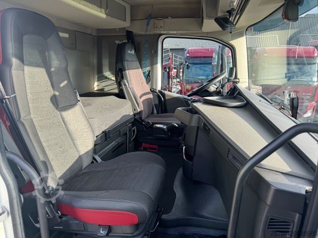 Wechselfahrgestell LKW VOLVO FH 500 BDF Vollluft Lift-/Lenkachse Retarder