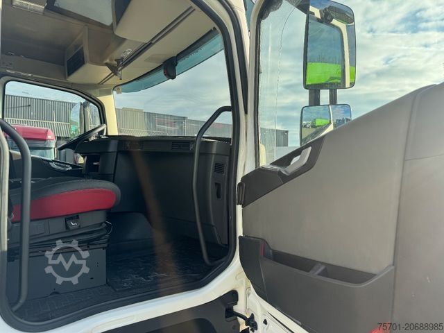 Wechselfahrgestell LKW VOLVO FH 500 BDF Vollluft Lift-/Lenkachse Retarder