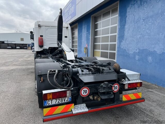 Roll-off tipper truck Scania R 470