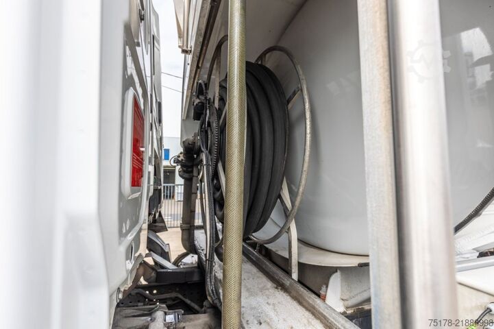 Fuel tanker MERCEDES ANTOS 2530 BL+MAGYAR 19.000L/6COMP