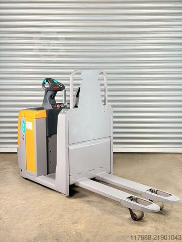 Horizontal order picker Jungheinrich ECE 225 - Service Neu - Batterie 82%