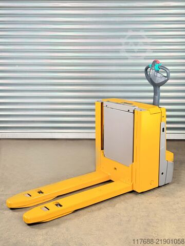 Low lift truck pedestrian Jungheinrich EJE C20 - Service Neu - nur 506 Std. - Garantie
