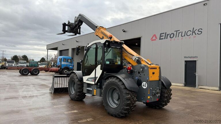Telehandler Liebherr T42-7S (INCL BUCKET / BE MACHINE / LIKE NEW / 7...