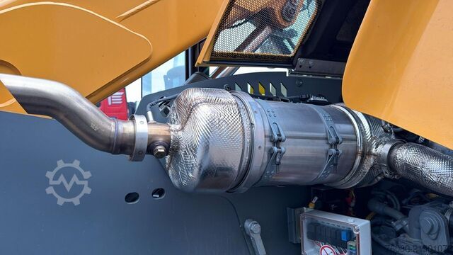 Teleskoplader Liebherr T42-7S (INCL BUCKET / BE MACHINE / LIKE NEW / 7...