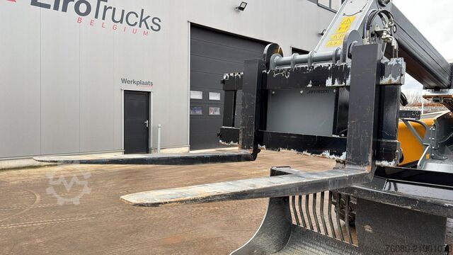 Teleskoplader Liebherr T42-7S (INCL BUCKET / BE MACHINE / LIKE NEW / 7...