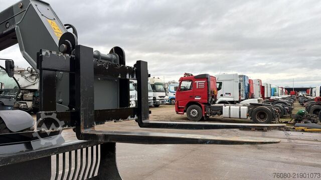 Teleskoplader Liebherr T42-7S (INCL BUCKET / BE MACHINE / LIKE NEW / 7...