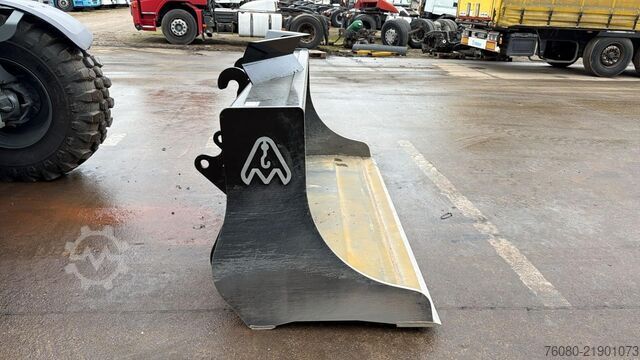 Teleskoplader Liebherr T42-7S (INCL BUCKET / BE MACHINE / LIKE NEW / 7...
