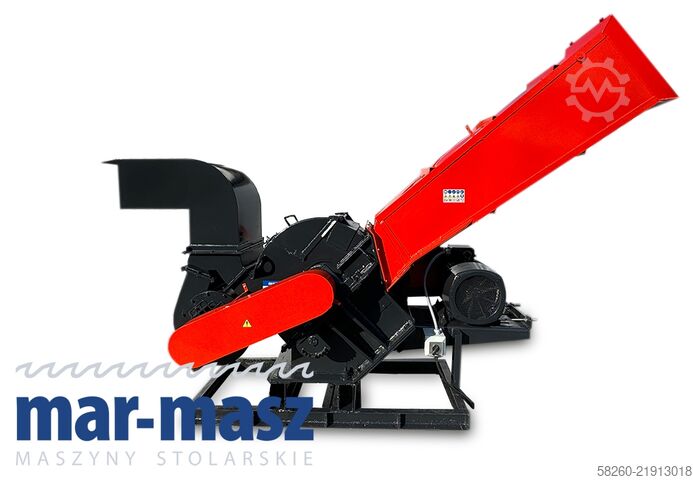 Drum chipper/shredder with 4 knives