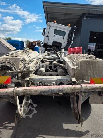 Truck chassis MERCEDES-BENZ Arocs 4142 / 8X4 / 41ton Chassis /