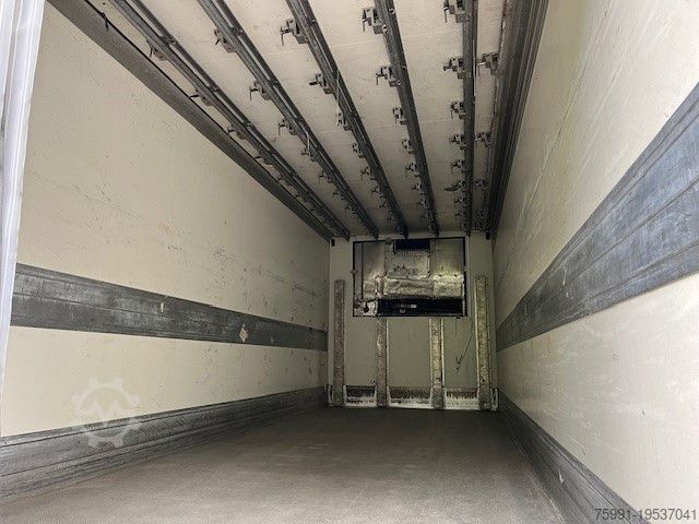 Kühlanhänger SCHMITZ CARGOBULL TK Anhänger Thermoking SL100 Rohrbahn Fleisch