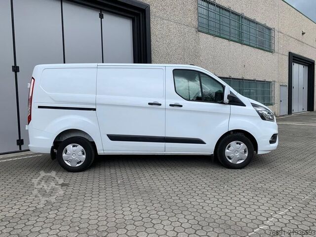 High top van Ford Custom 280 Van L1   Km solo 88.400