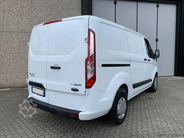 High top van Ford Custom 280 Van L1   Km solo 88.400