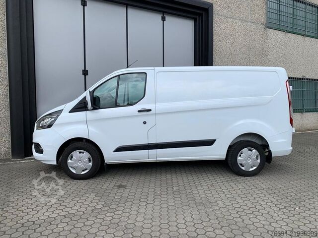 High top van Ford Custom 280 Van L1   Km solo 88.400