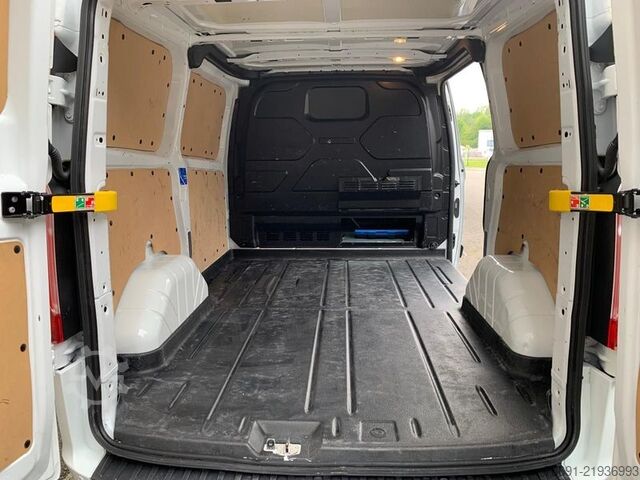 High top van Ford Custom 280 Van L1   Km solo 88.400