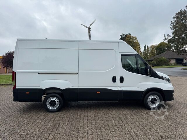 Panel van IVECO Daily 35S14 Hi-Matic Kastenwagen *Klima*Tempomat
