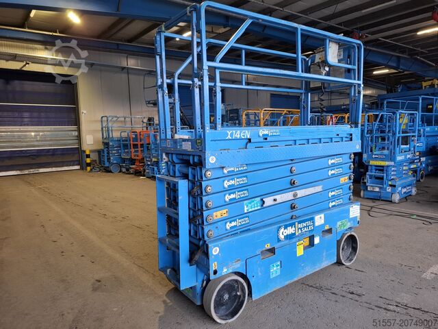 Scherenarbeitsbühne Airo X14 EN | 2017