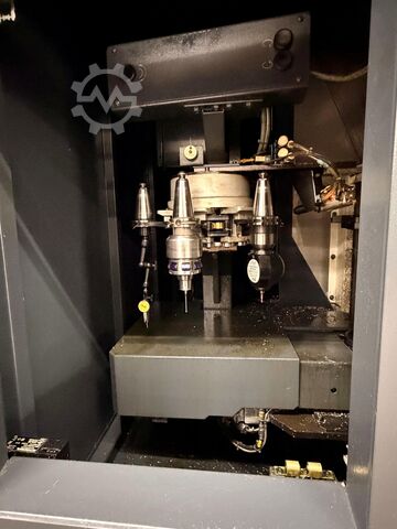 5-axis simultaneous machining center DMG Mori DMU 70 eVo linear
