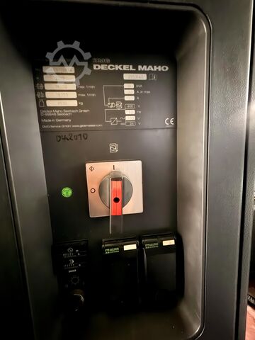 5-axis simultaneous machining center DMG Mori DMU 70 eVo linear