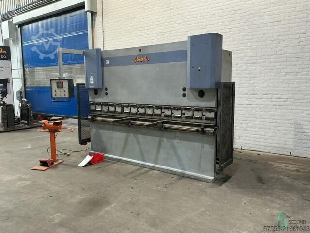 Press brakes  Baykal APH 3108 x 160 2001 Baykal APH 3108 x 160